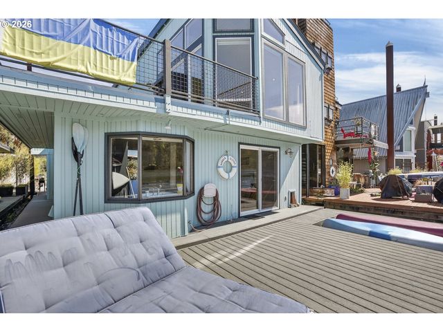 100 Se Harney St 11, Portland, OR 97202