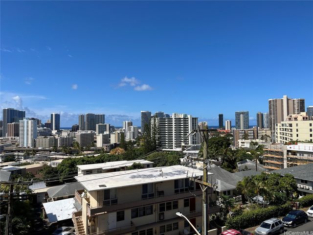 1560 Thurston Avenue 504, Honolulu, HI 96822