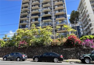 1560 Thurston Avenue 504, Honolulu, HI 96822