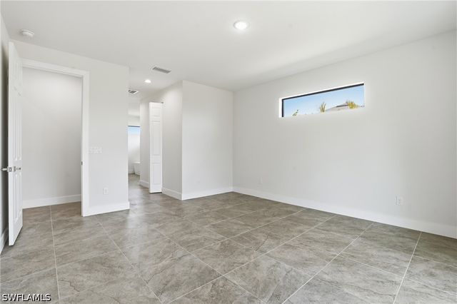 2303 NW 18th PL, Cape Coral, FL 33993