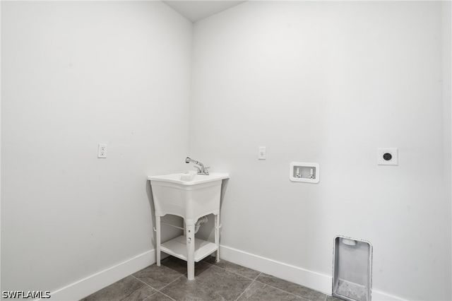 2303 NW 18th PL, Cape Coral, FL 33993