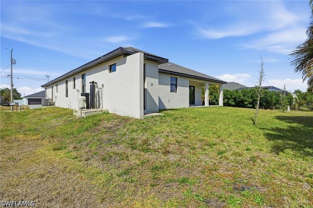 2303 NW 18th PL, Cape Coral, FL 33993