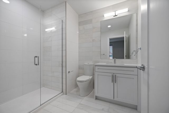 301 Border Street 302, Boston, MA 02128