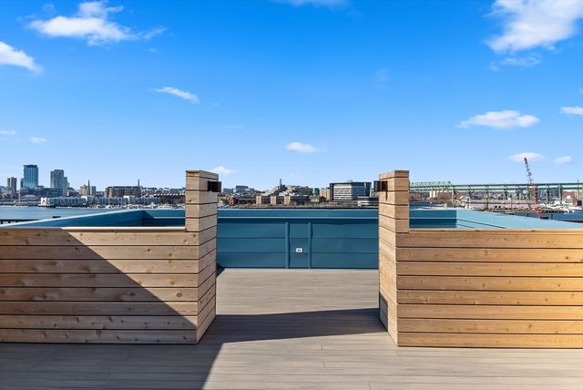 301 Border Street 302, Boston, MA 02128