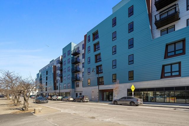 301 Border Street 302, Boston, MA 02128