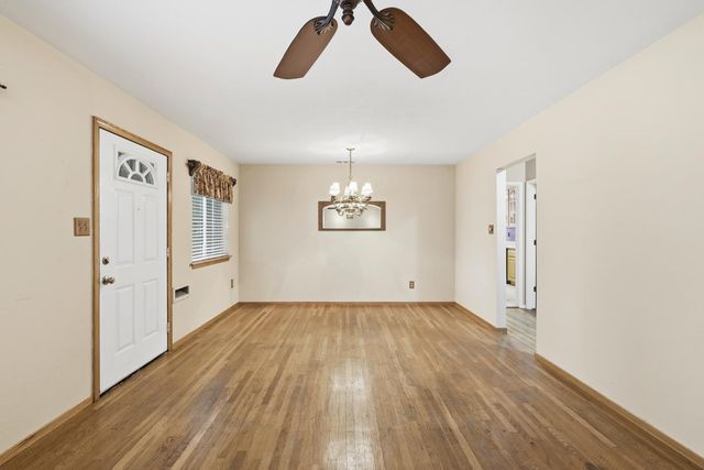 5068 Patti Jo Dr, Carmichael, CA 95608