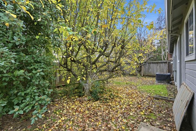 5068 Patti Jo Dr, Carmichael, CA 95608