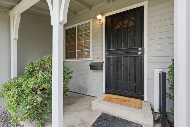 5068 Patti Jo Dr, Carmichael, CA 95608