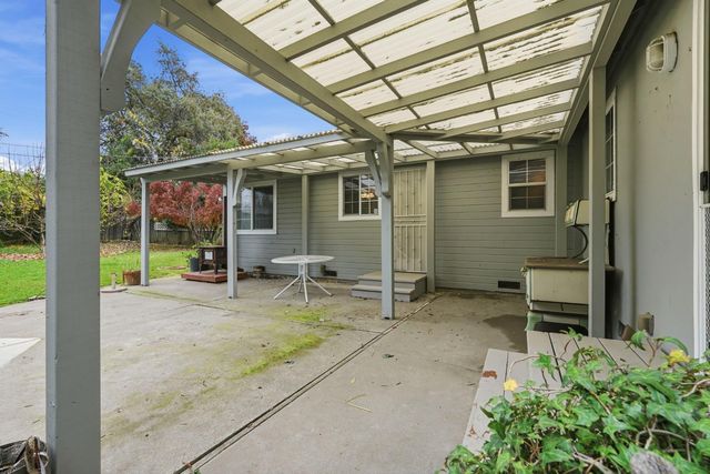 5068 Patti Jo Dr, Carmichael, CA 95608