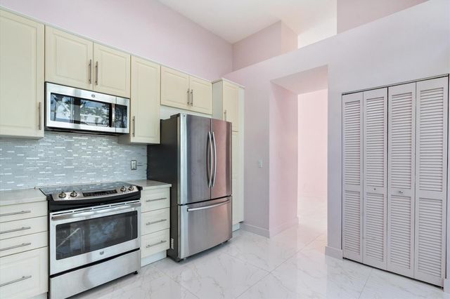 17167 BERMUDA VILLAGE Drive 17167, Boca Raton, FL 33487