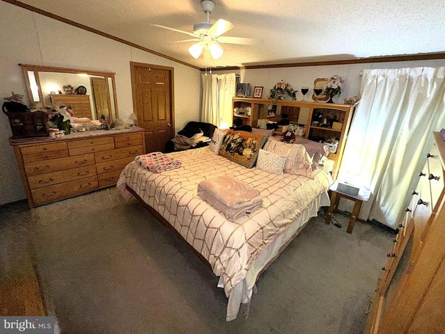 148 1ST ST, Lothian, MD 20711