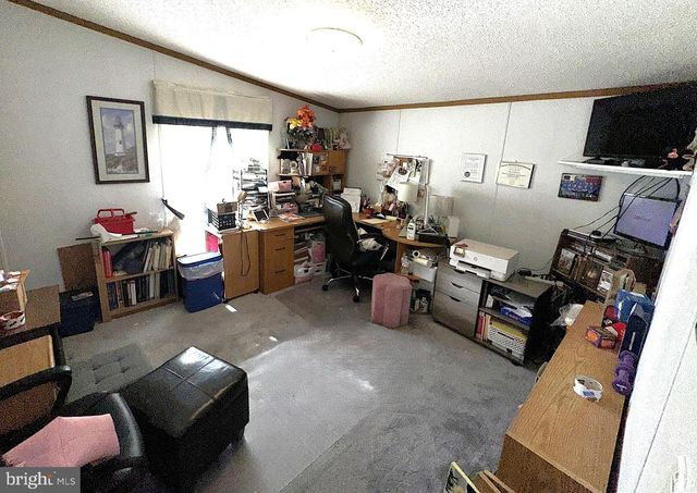 148 1ST ST, Lothian, MD 20711