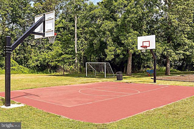 148 1ST ST, Lothian, MD 20711