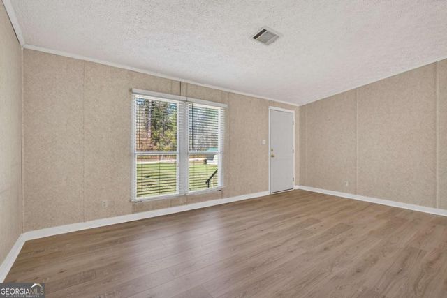 4156 Smiley Road NE, Ludowici, GA 31316