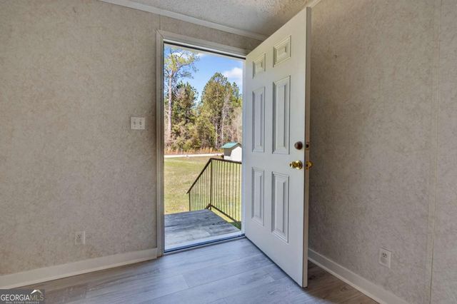 4156 Smiley Road NE, Ludowici, GA 31316