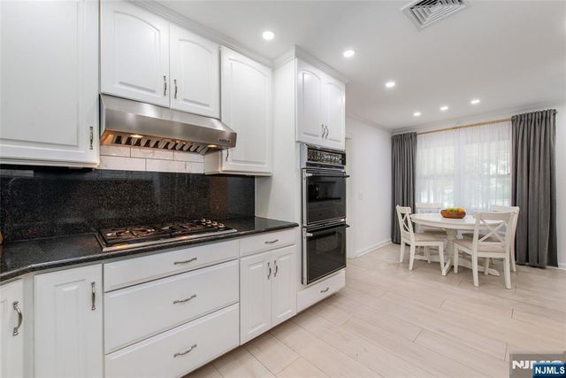 12 Ravine Road, Verona, NJ 07044