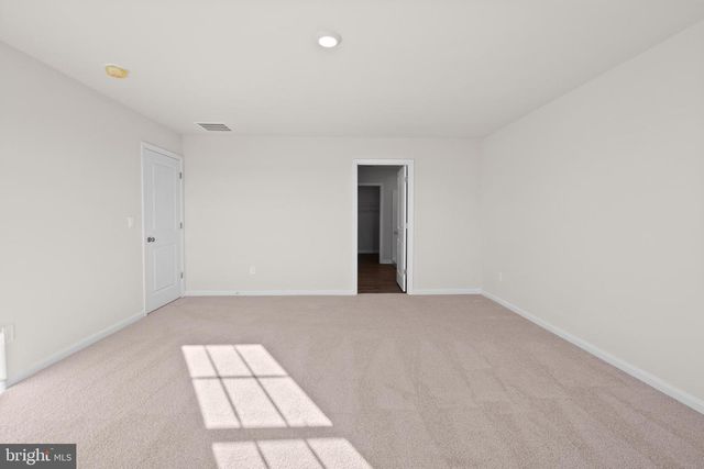 301 ANCONAS BLVD, Martinsburg, WV 25403