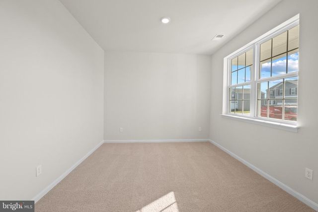 301 ANCONAS BLVD, Martinsburg, WV 25403