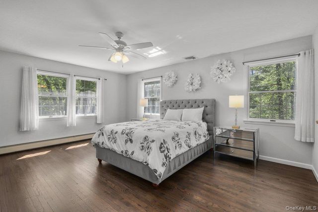 72 Brett Lane, Bedford, NY 10506