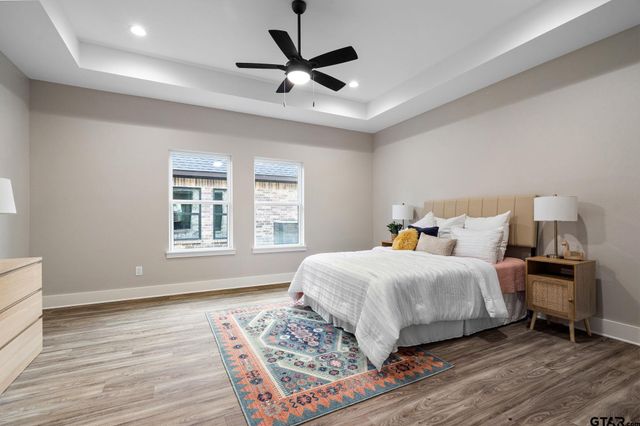 9120 Long Branch Dr, Tyler, TX 75703