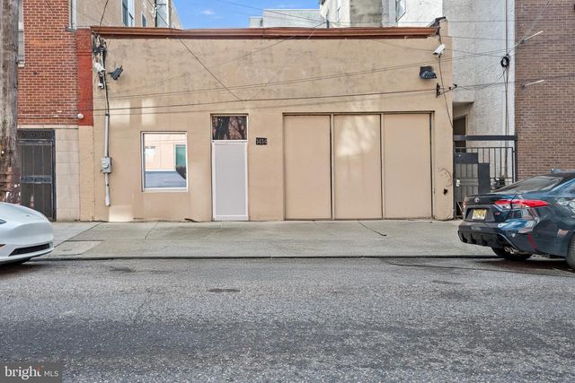 1414 W OXFORD ST, Philadelphia, PA 19121