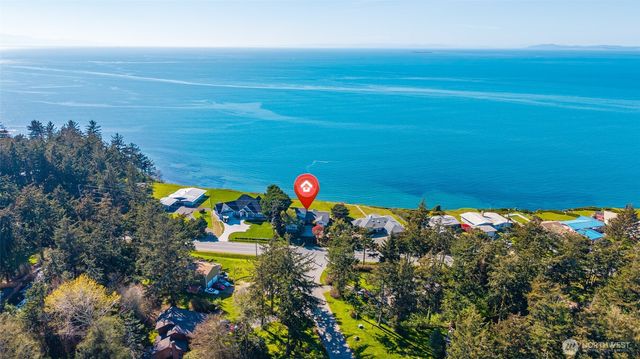 1889 West Beach Road, Oak Harbor, WA 98277