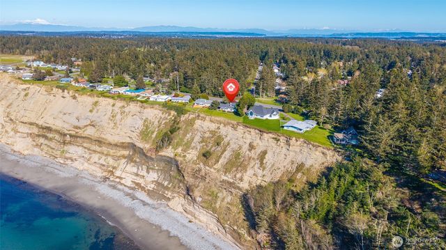 1889 West Beach Road, Oak Harbor, WA 98277