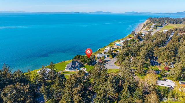 1889 West Beach Road, Oak Harbor, WA 98277