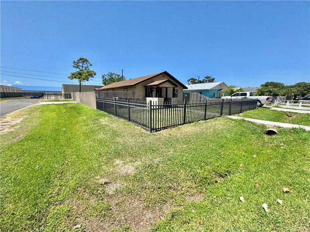 1238 Baywood Lane, Corpus Christi, TX 78418