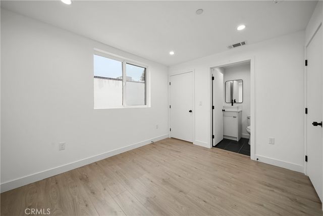 169 S Hoover Street, Los Angeles, CA 90004