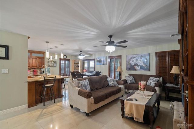 1913 Baylor Avenue, Edinburg, TX 78542