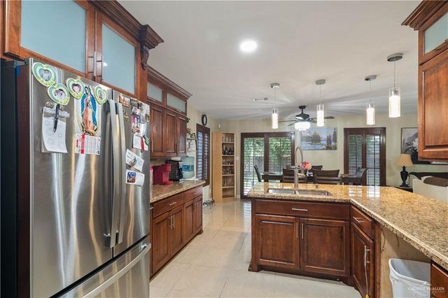 1913 Baylor Avenue, Edinburg, TX 78542