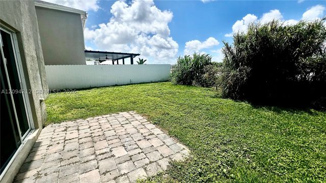 619 NE 4th St, Florida City, FL 33034