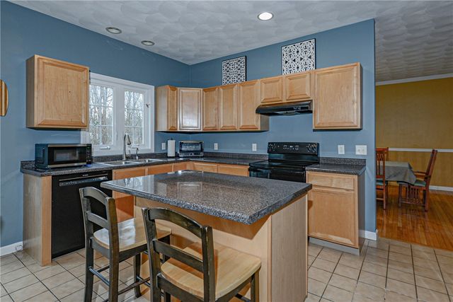 394 Westmoreland Lane, North Kingstown, RI 02874