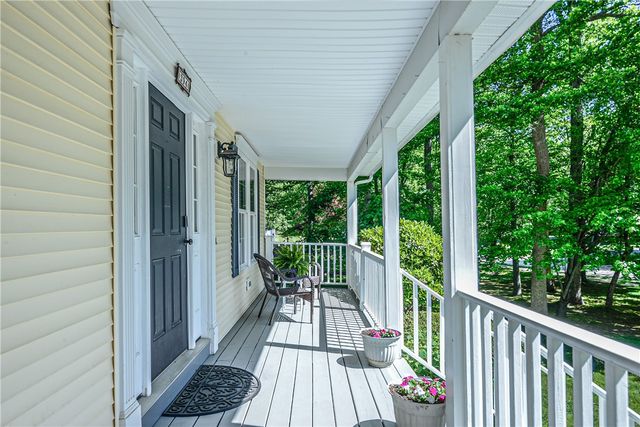 394 Westmoreland Lane, North Kingstown, RI 02874