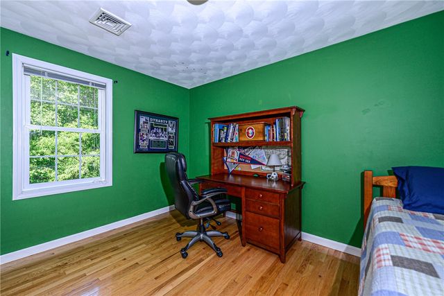 394 Westmoreland Lane, North Kingstown, RI 02874