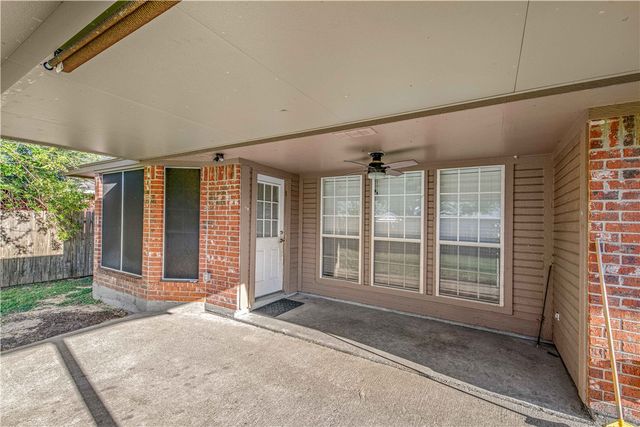 1303 Mullins Loop N, College Station, TX 77845