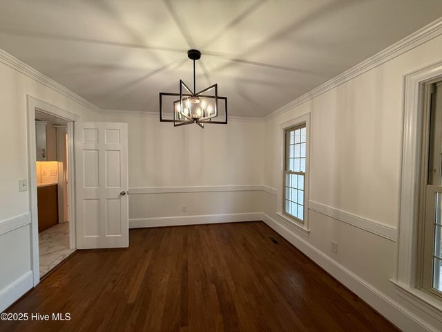 101 Forest Drive, Clinton, NC 28328