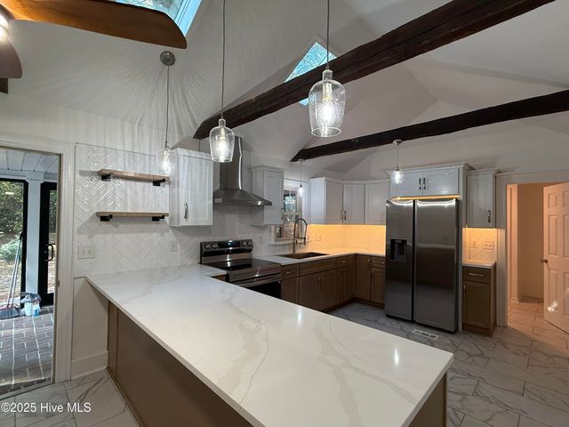 101 Forest Drive, Clinton, NC 28328