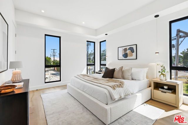 4095 Sawtelle Boulevard D, Culver City, CA 90066