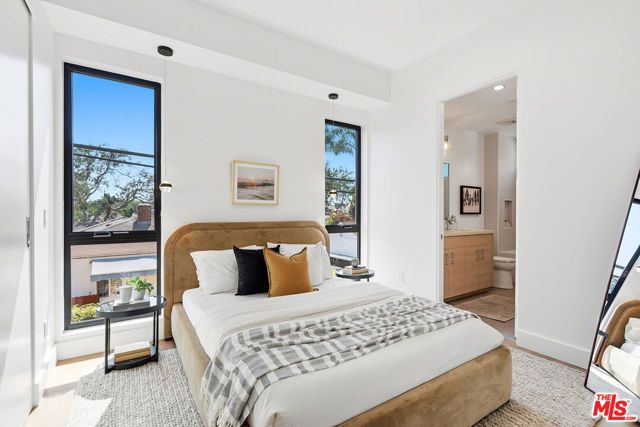 4095 Sawtelle Boulevard D, Culver City, CA 90066