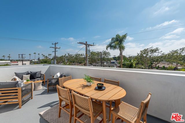 4095 Sawtelle Boulevard D, Culver City, CA 90066