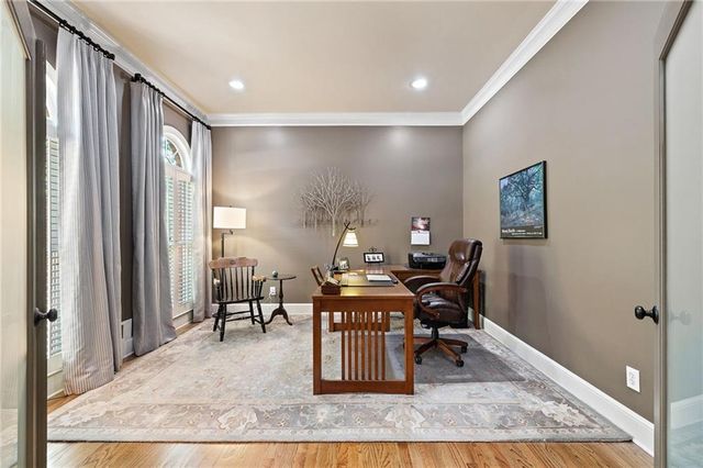 635 Vinings Estates SE Drive, Smyrna, GA 30126