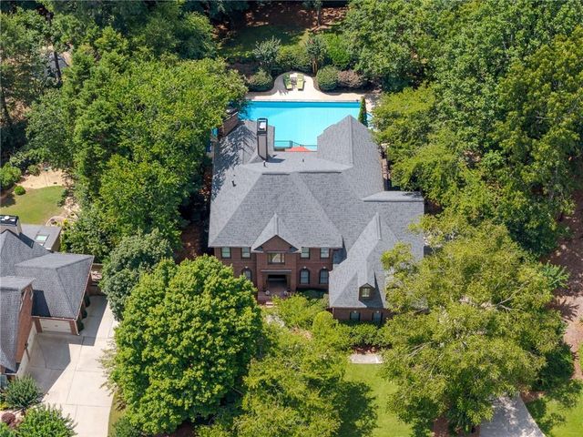 635 Vinings Estates SE Drive, Smyrna, GA 30126