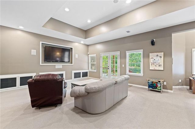 635 Vinings Estates SE Drive, Smyrna, GA 30126