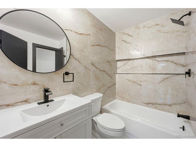 8217 S Fillmore Way, Centennial, CO 80122