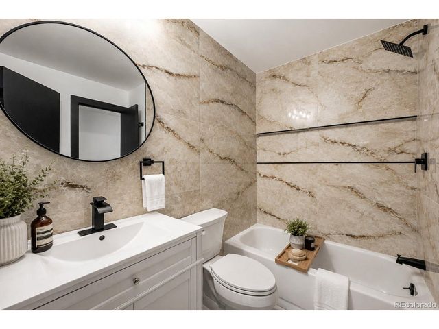 8217 S Fillmore Way, Centennial, CO 80122