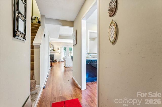 2921 Heathstead Place, Charlotte, NC 28210