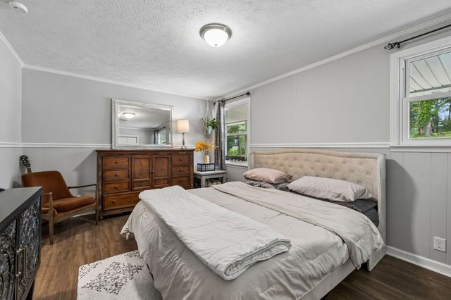 1109 Taylor Town Rd, White Bluff, TN 37187