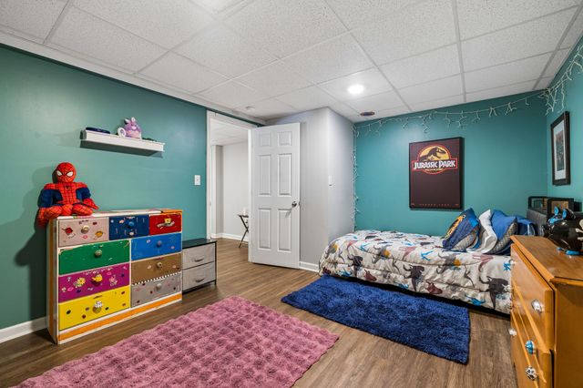 1109 Taylor Town Rd, White Bluff, TN 37187
